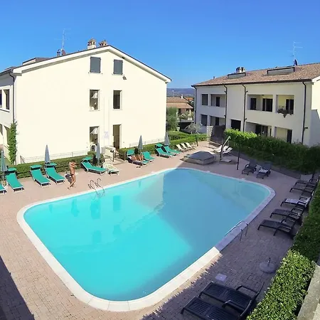 Vacanze Aparthotel *